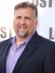 Daniel Roebuck - arrives at ABC's Lost Live The Final Celebration (2010.05.13) - 4xHQ 0bfMlxI5