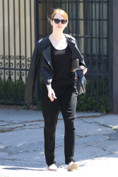 Emma Stone - Out and about in Los Angeles - June 2, 2015 - 20xHQ 4P1Ds2yW