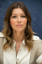 Jessica Biel - Easy Virtue press conference portraits by Vera Anderson (Beverly Hills, May 20,2009) - 25xHQ 6GNolOjf