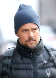 Josh Duhamel - Josh Duhamel - is spotted out and about in New York City, New York - February 24, 2015 - 26xHQ 6niF6x2K