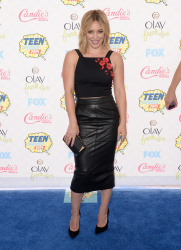 Hilary Duff - At the FOX's 2014 Teen Choice Awards in Los Angeles, August 10, 2014 - 158xHQ 8CTREMLo