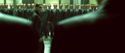 Keanu Reeves, Hugo Weaving, Carrie-Anne Moss, Laurence Fishburne, Monica Bellucci, Jada Pinkett Smith - постеры и промо стиль к фильму "The Matrix: Revolutions (Матрица: Революция)", 2003 (44хHQ) 9pDkzDW8