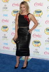 Hilary Duff - At the FOX's 2014 Teen Choice Awards in Los Angeles, August 10, 2014 - 158xHQ BXRheq4Y