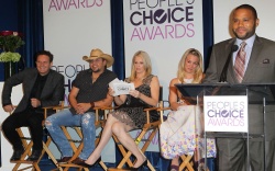 Kaley Cuoco - People's Choice Awards Nomination Announcements in Beverly Hills - November 15, 2012 - 146xHQ DEGGkBod