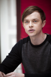 Dane DeHaan - "The Place Beyond The Pines" press conference portraits by Armando Gallo (New York, March 10, 2013) - 16xHQ EXmjdcIu