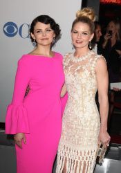 Jennifer Morrison - Jennifer Morrison & Ginnifer Goodwin - 38th People's Choice Awards held at Nokia Theatre in Los Angeles (January 11, 2012) - 244xHQ GmZrcK0q