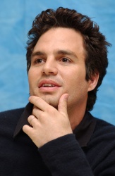 Mark Ruffalo - Eternal Sunshine of the Spotless Mind press conference portraits by Vera Anderson (Los Angeles, March 6, 2004) - 8xHQ HQrhfcTf