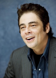 Benicio Del Toro - "The Wolfman" press conference portraits by Armando Gallo (Los Angeles, February 7, 2010) - 9xHQ IXY3HUgd