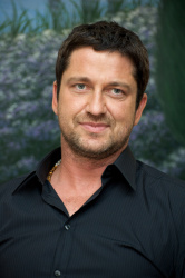 Gerard Butler - The Ugly Truth press conference portraits by Vera Anderson (Beverly Hills, July 20, 2009) - 13xHQ KpaU4kaM