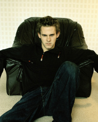 Dominic Monaghan - Unknown photoshoot - 8xHQ LOtVZzCd