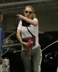 Iggy Azalea - Iggy Azálea going to a doctors appointment in Beverly Hills, CA. - February 18, 2015 (15xHQ) OOX3KXn4