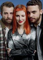 Paramore (Hayley Williams,  Jeremy Davis, Taylor York) - Chris McAndrew Photoshoot for The Guardian (February, 2013) - 35xHQ OUI194tR