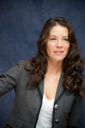 Evangeline Lilly, Naveen Andrews  - "Lost" press conference portraits by Vera Anderson 2008 - 17xHQ PORM1Y89