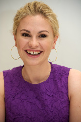 Anna Paquin - True Blood press conference portraits by Vera Anderson (Beverly Hills, July 28, 2011) - 7xHQ Ph4uAdky