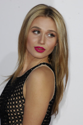 Rita Volk - The 41st Annual People's Choice Awards in LA - January 7, 2015 - 13xHQ S2s1tcSS