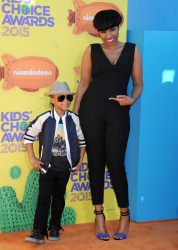 Jennifer Hudson - 28th Annual Kids' Choice Awards, Inglewood, 28 марта 2015 (145xHQ) WD1TqK7d