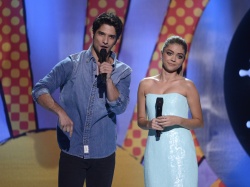 Sarah Hyland - FOX's 2014 Teen Choice Awards at The Shrine Auditorium on August 10, 2014 in Los Angeles, California - 367xHQ X9Ps8XDv