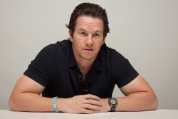 Mark Wahlberg - The Gambler press conference portraits by Herve Tropea (Los Angeles, November 7, 2014) - 10xHQ Xr6gyDGF