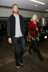 Calvin Harris and Rita Ora - out in Beverly Hills - February 7, 2014 - 7xHQ YYVY7X5m