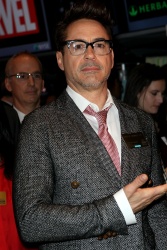 Robert Downey Jr. - Rings The NYSE Opening Bell In Celebration Of "Iron Man 3" 2013 - 24xHQ C0ZBQifX