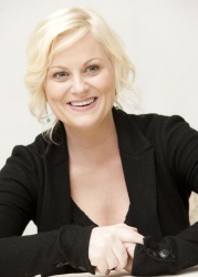Amy Poehler - "Parks and Recreation" press conference portraits by Armando Gallo (Beverly Hills, March 3, 2011) - 10xHQ C2aZlRPO