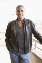 George Clooney - Tomorrowland press conference portraits by Munawar Hosain (Beverly Hills, May 8, 2015) - 24xHQ Djj44P5u