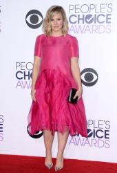 Kristen Bell - The 41st Annual People's Choice Awards in LA - January 7, 2015 - 262xHQ E1sqG8ys