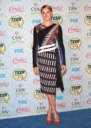 Shailene Woodley - 2014 Teen Choice Awards, Los Angeles August 10, 2014 - 363xHQ EFvGgnMg