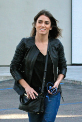 Nikki Reed - Out and about in West Hollywood 03.04.2015 (33xHQ) El4j6nVS