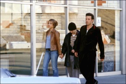 Al Pacino - Ben Affleck, Jennifer Lopez, Al Pacino - постеры и промо стиль к фильму "Gigli (Джильи)", 2003 (26xHQ) FNAhB1qA