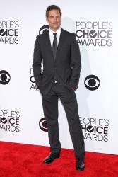 Josh Holloway - 40th People's Choice Awards at the Nokia Theatre in Los Angeles, California - January 8, 2014 - 20xHQ GBYFfjnc