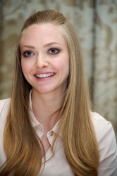 Amanda Seyfried - the 'Lovelace' Press Conference portraits by Vera Anderson at the Four Seasons Hotel on August 5, 2013 in Beverly Hills, California - 7xHQ Hb6vnEzc