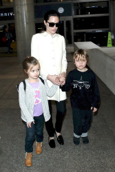 Angelina Jolie - LAX Airport - February 11, 2015 (185xHQ) Iz8zmESd