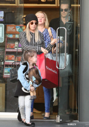 Ashley Tisdale - Leaving Coffee Bean & Tea Leaf with Mikayla, Chris and Lisa in West Hollywood - February 17, 2015 (22xHQ) JAzmanTg