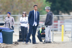 Josh Duhamel - on the set of 'Battle Creek' in Los Angeles, California - December 1, 2014 - 23xHQ K4Ys7nCS