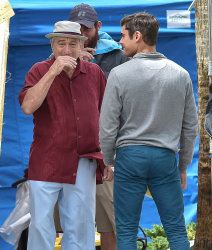 Zac Efron & Robert De Niro - On the set of Dirty Grandpa in Tybee Island,Giorgia 2015.04.29 - 13xHQ KHjCIBfR