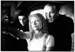 Milla Jovovich - Ian Holm, Chris Tucker, Milla Jovovich, Gary Oldman, Bruce Willis - Промо стиль и постеры к фильму "The Fifth Element (Пятый элемент)", 1997 (59хHQ) Kb5k2gj2
