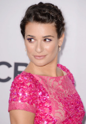 Lea Michele - 2013 People's Choice Awards at the Nokia Theatre in Los Angeles, California - January 9, 2013 - 339xHQ MmRAsJqT