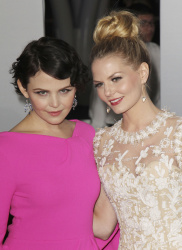 Jennifer Morrison - Jennifer Morrison & Ginnifer Goodwin - 38th People's Choice Awards held at Nokia Theatre in Los Angeles (January 11, 2012) - 244xHQ Rdznkrjf