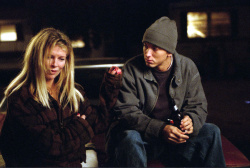 Brittany Murphy - Eminem, Kim Basinger, Brittany Murphy - промо стиль и постеры к фильму "8 Mile (8 миля)", 2002 (51xHQ) TXmxVVDr