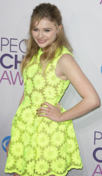 Chloe Moretz - 39th Annual People's Choice Awards (Los Angeles, January 9, 2013) - 334xHQ UXx2ljvp