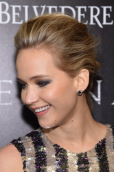 Jennifer Lawrence и Bradley Cooper - Attends a screening of 'Serena' hosted by Magnolia Pictures and The Cinema Society with Dior Beauty, Нью-Йорк, 21 марта 2015 (449xHQ) W7GEmzVL