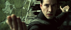 Keanu Reeves - Keanu Reeves, Hugo Weaving, Carrie-Anne Moss, Laurence Fishburne, Monica Bellucci, Jada Pinkett Smith - постеры и промо стиль к фильму "The Matrix: Revolutions (Матрица: Революция)", 2003 (44хHQ) YdWW5Kpe