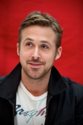 Ryan Gosling - Ryan Gosling - The Place Beyond The Pines press conference portraits by Vera Anderson (New York, March 10, 2013) - 10xHQ Yxsf5l57